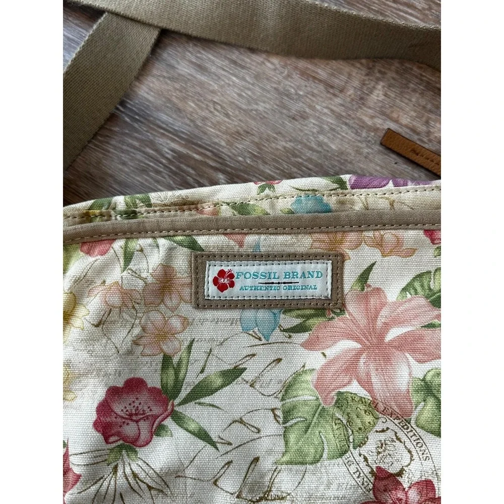 Fossil vtg floral